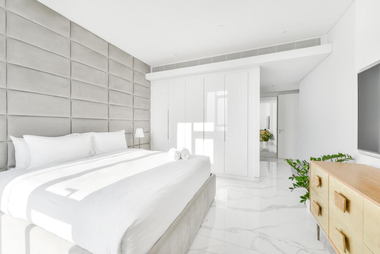 Luxe 3 Bedroom Oceanfront Apartment In The Heart Of Bluewaters Island 迪拜 外观 照片