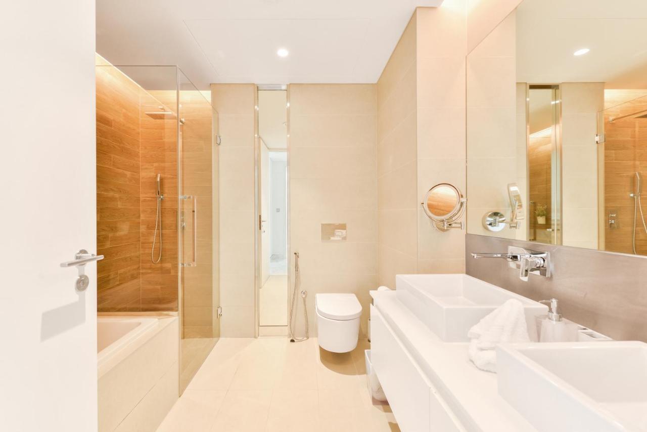 Luxe 3 Bedroom Oceanfront Apartment In The Heart Of Bluewaters Island 迪拜 外观 照片