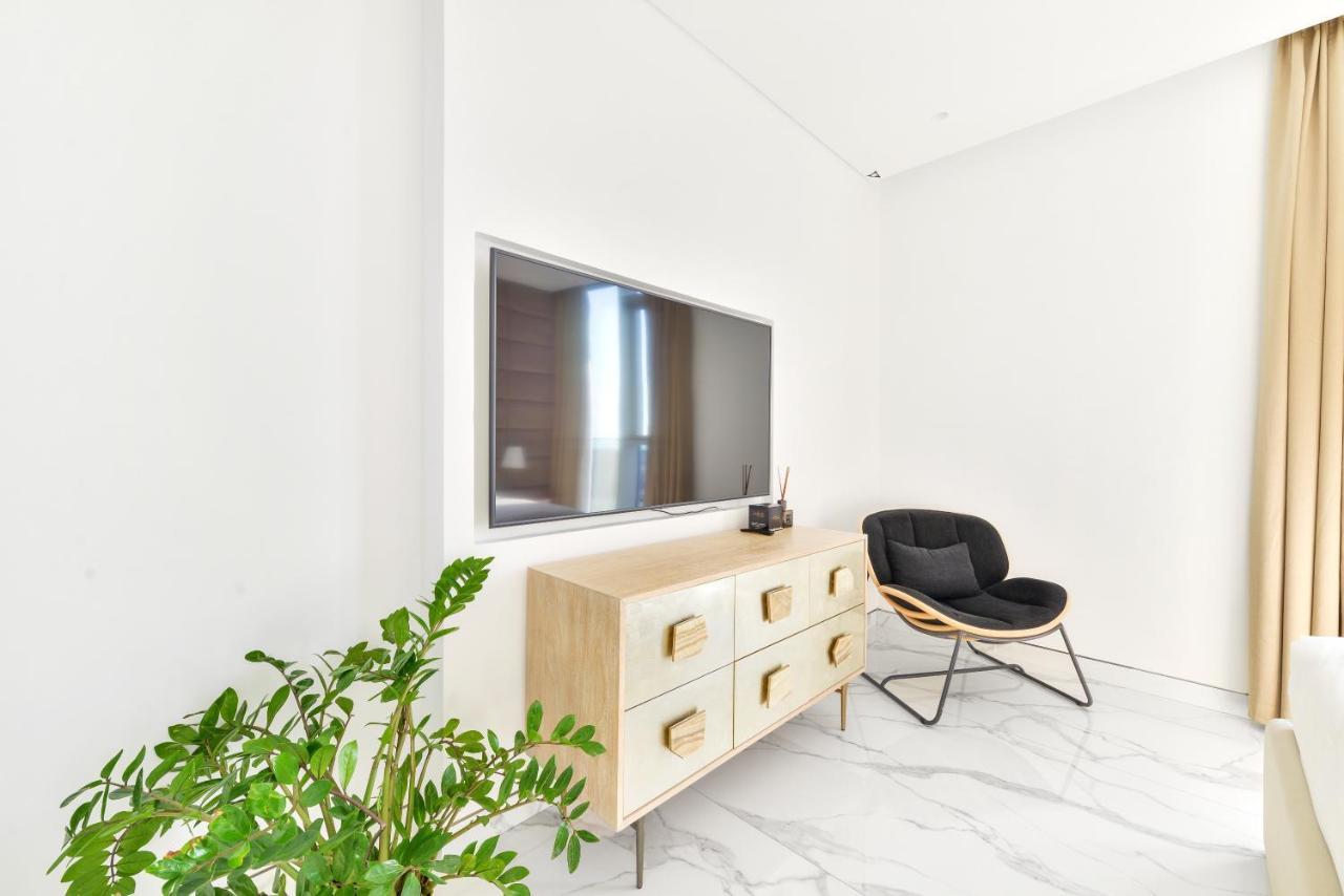 Luxe 3 Bedroom Oceanfront Apartment In The Heart Of Bluewaters Island 迪拜 外观 照片