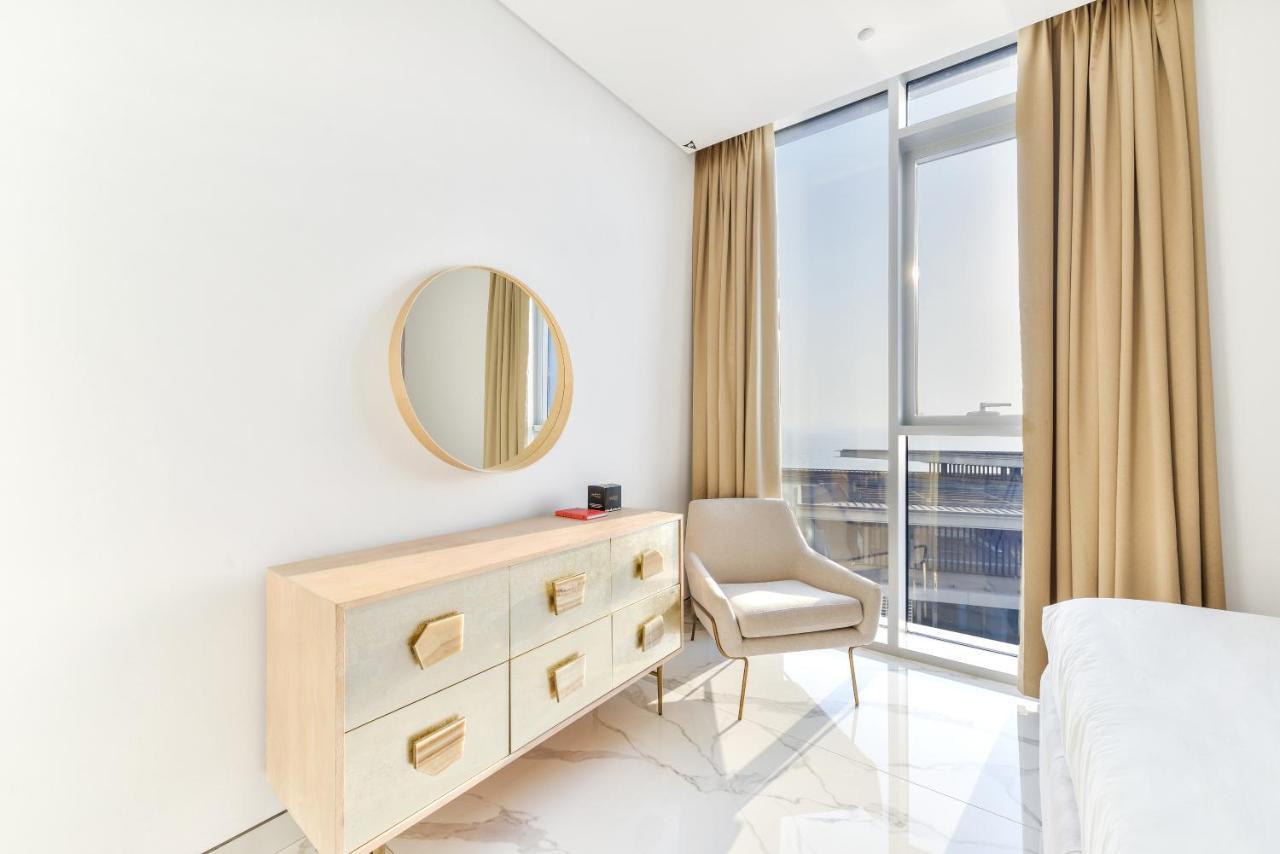 Luxe 3 Bedroom Oceanfront Apartment In The Heart Of Bluewaters Island 迪拜 外观 照片