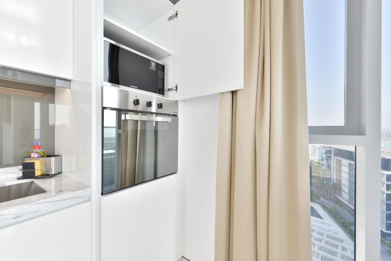 Luxe 3 Bedroom Oceanfront Apartment In The Heart Of Bluewaters Island 迪拜 外观 照片